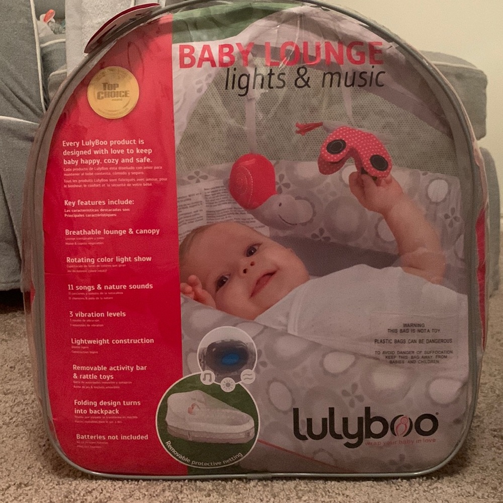 Baby lounge lights and music